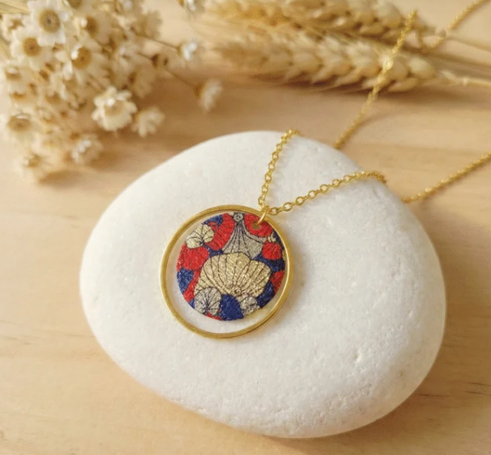 Collier Cercle Créole Doré & Sequin Japonais Ginkgo – Acier Inoxydable